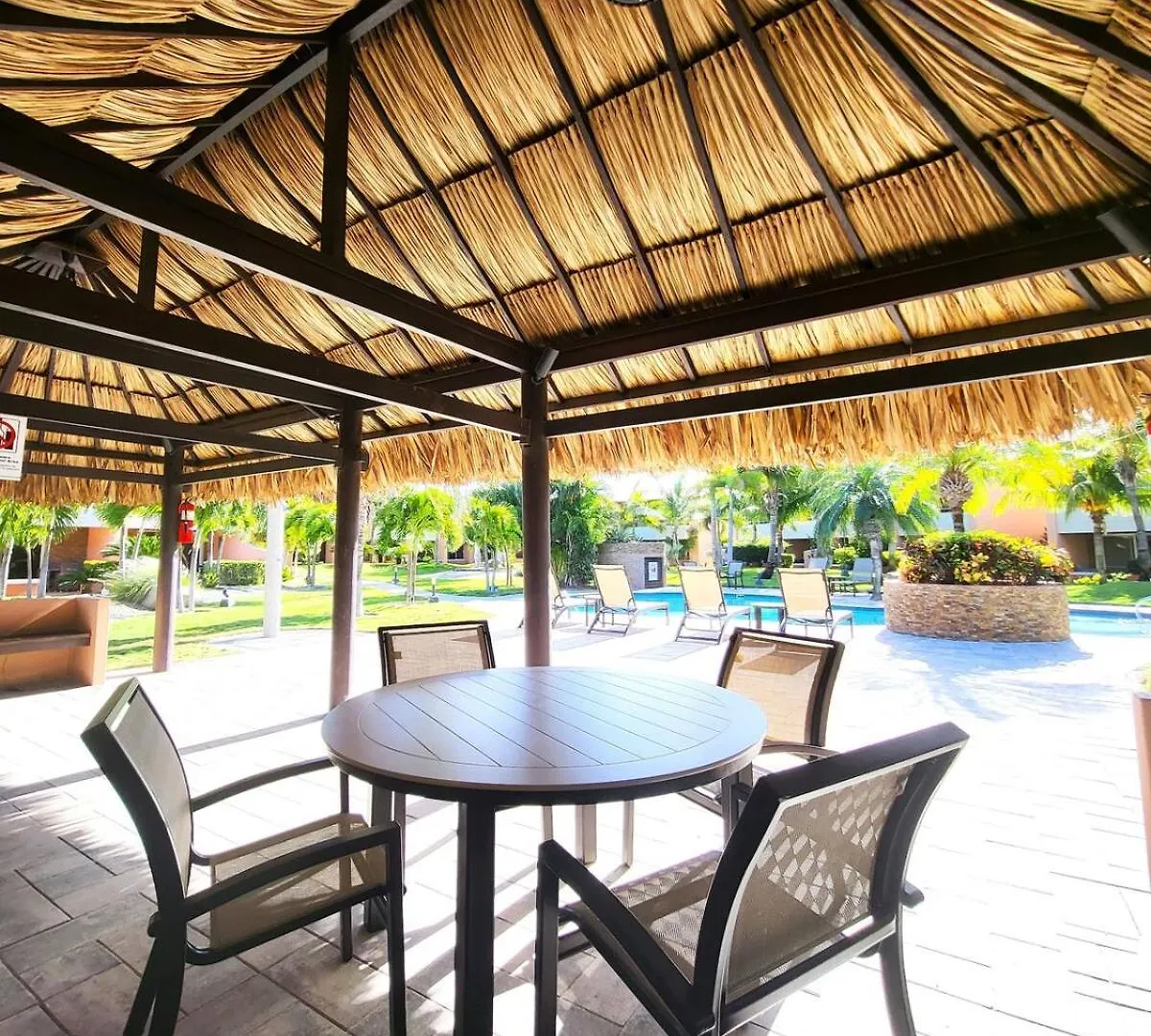 Eagle Beach Luxury House, Walking Distance To The Beach Palm Beach 0*,  Aruba