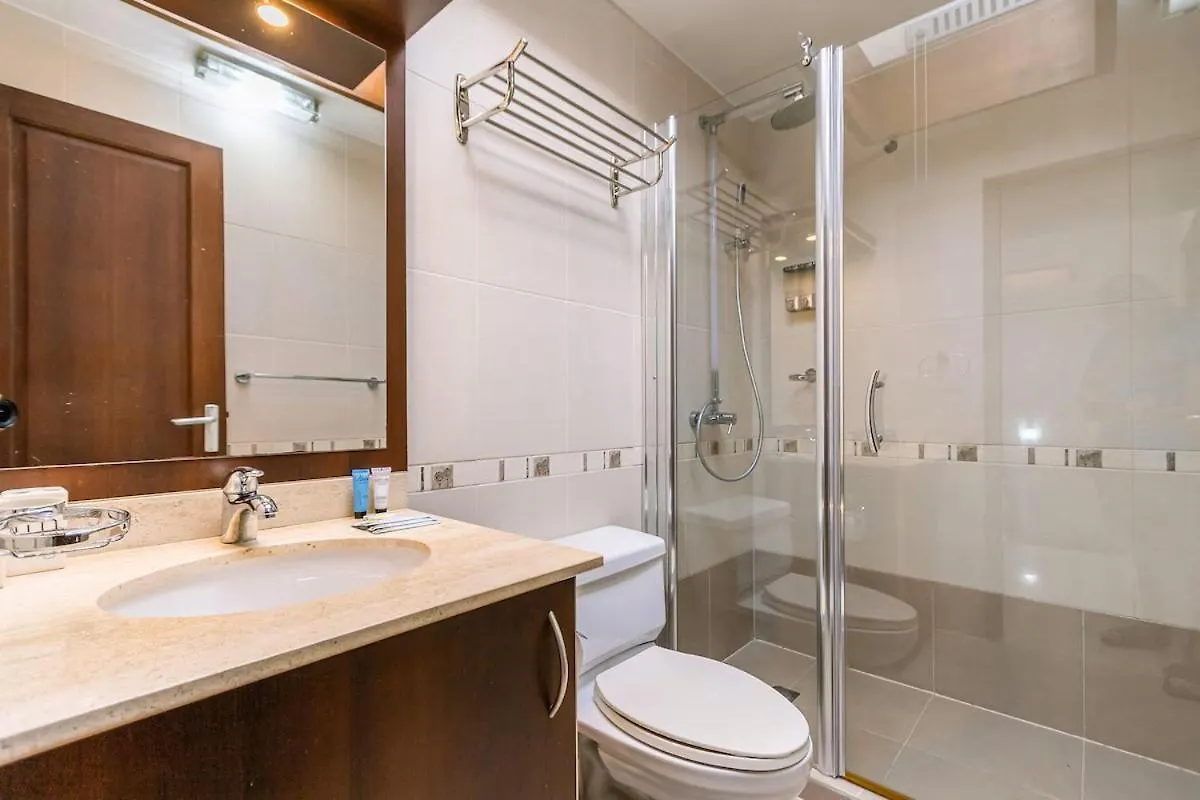 Eagle Beach Luxury House, Walking Distance To The Beach Palm Beach