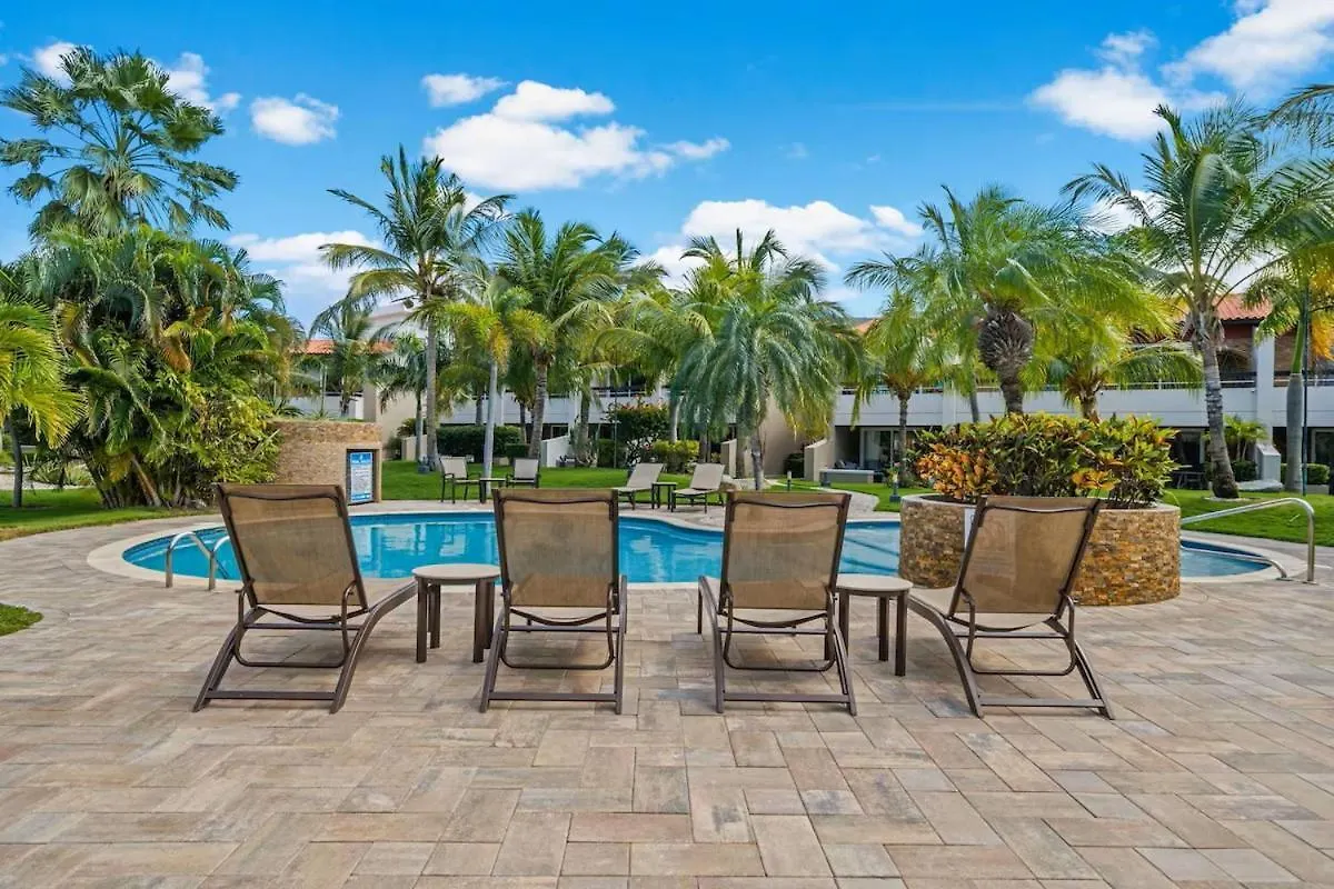 Eagle Beach Luxury House, Walking Distance To The Beach Palm Beach 0*,  Aruba